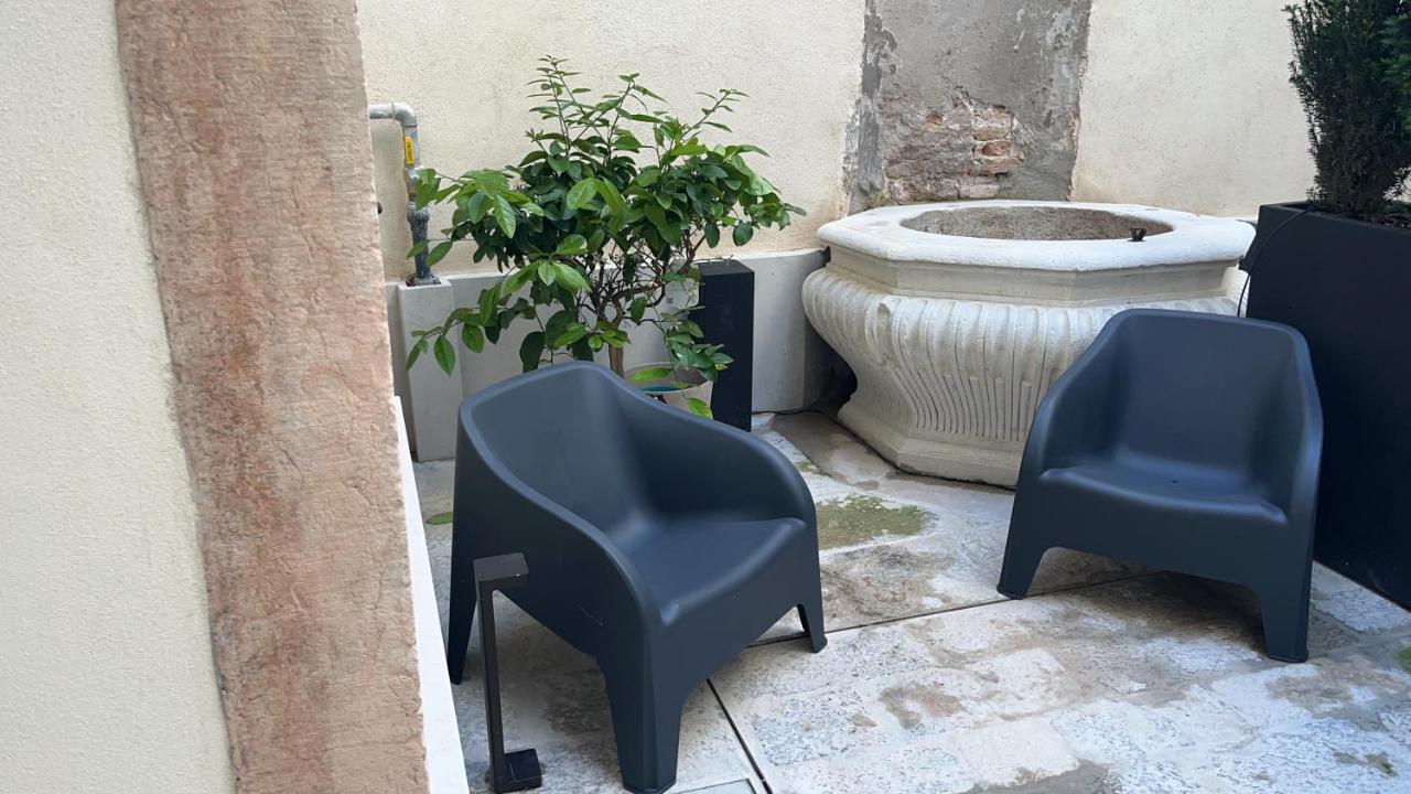 Immobiliare Nk Palazzo Bonvicini Veneza Exterior foto